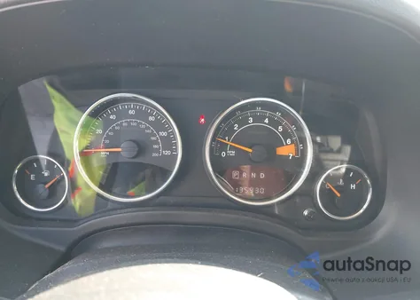 2016 Jeep Compass Latitude из США, поврежденный, VIN 1C4NJCEAXGD536186